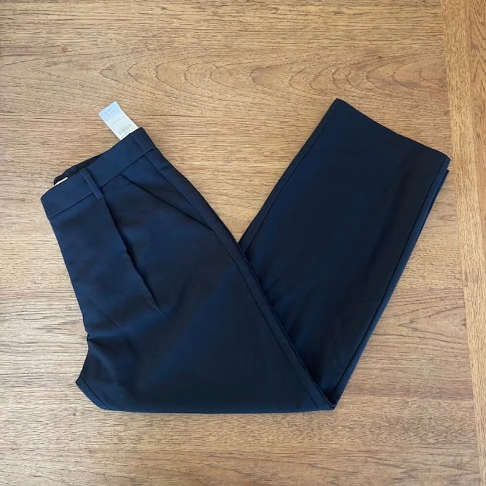 Abercrombie Black Quinn Tailored Straight Leg Pant Size 28 Short NWT